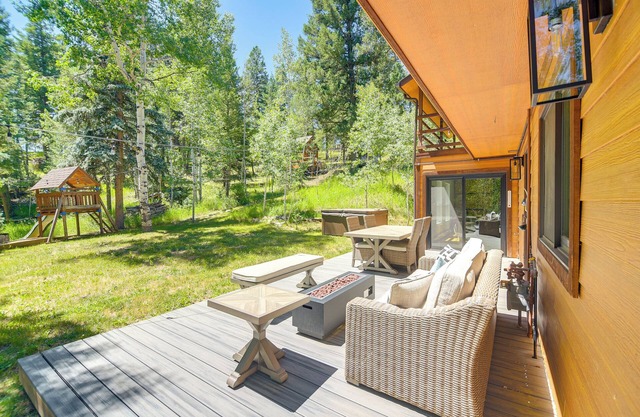 Hot Tub, Mtn-View Deck: Peaceful Evergreen Home!