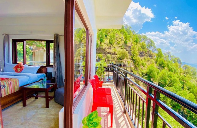 Hotel AKS Residency with valley view on road with private parking