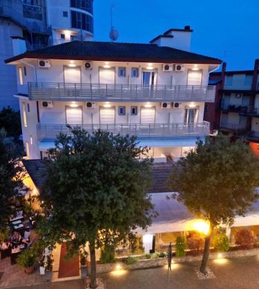 Hotel Berna