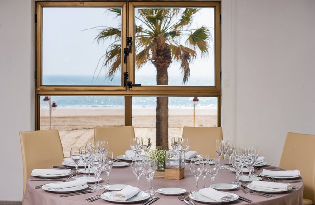Hotel Cádiz Paseo del Mar Affiliated by Meliá