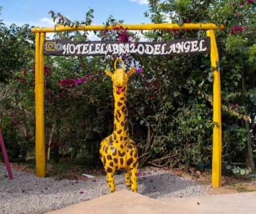 HOTEL CAMPESTRE ABRAZO DEL ANGEL