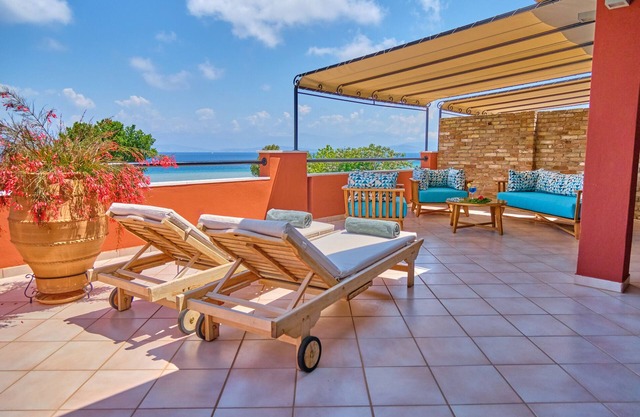 Hotel Chrismos Luxury Suites 1A Apraos Corfu