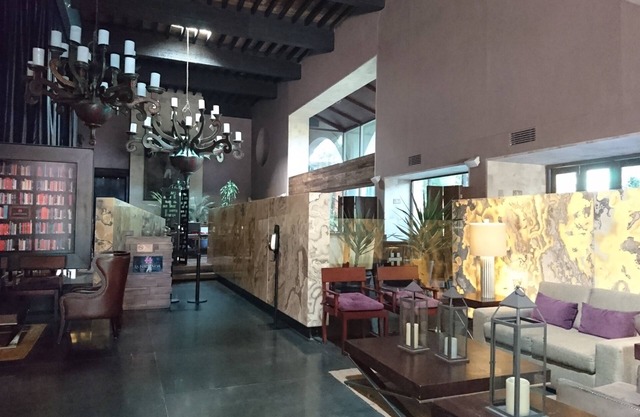 Hotel Gobernador
