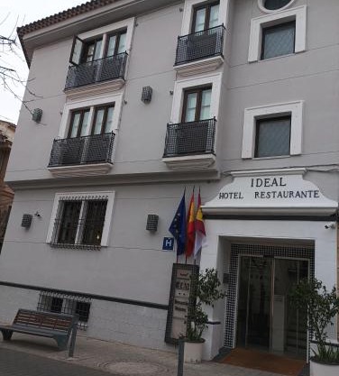 Hotel Ideal