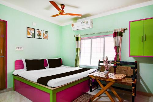 Hotel O Bolpur Central Railway Junction Formerly Home Stay World