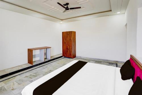 Hotel O GLR INN
