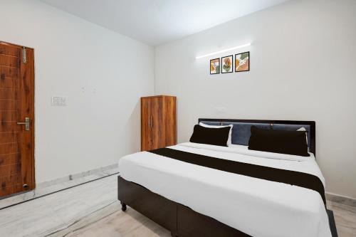 Hotel O The Skyrise Lucknow Hotel
