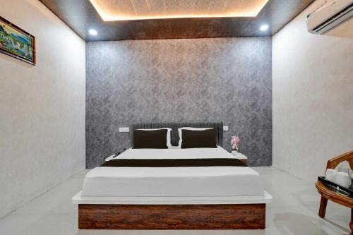 Hotel O UR wish