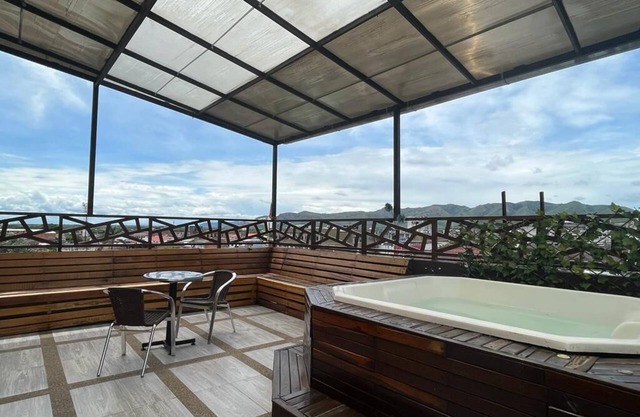 Hotel Paraíso Hawaii Girardot