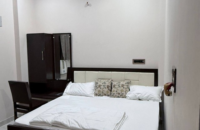 Hotel Ramarsh Palace
