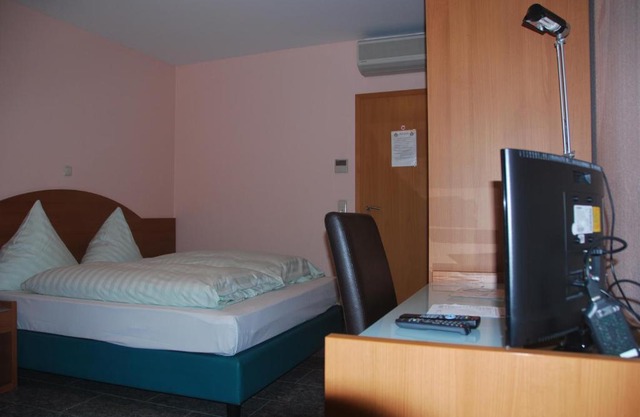 Hotel & Restaurant Garda