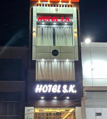 Hotel S K