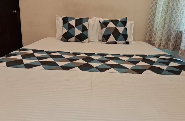 HOTEL SHIVA'S INN
