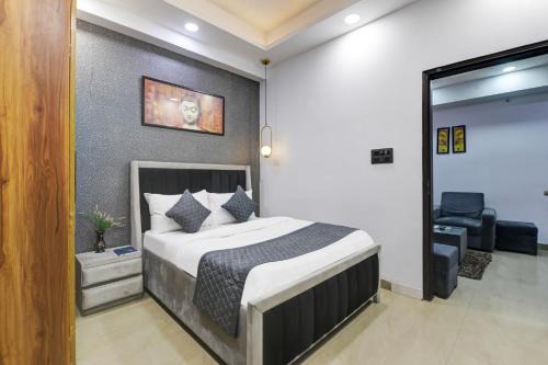 Hotel The Rasa at Vasundhara