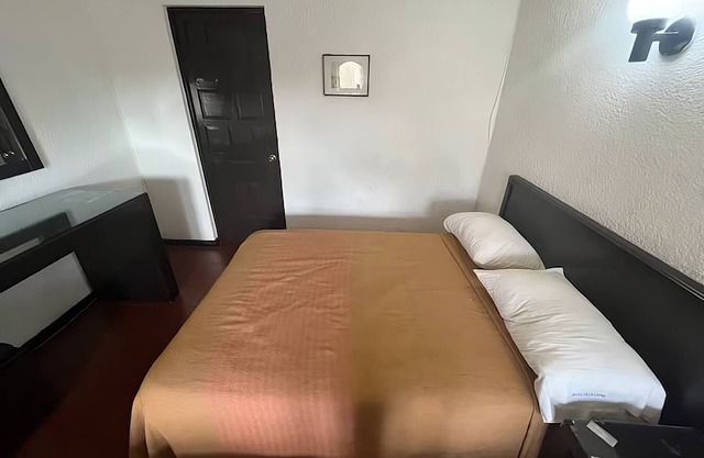 Hotel Villa Capri, 2 camas dobles 4 Huéspedes