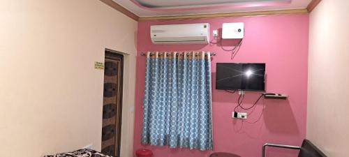 Hotelswapnoneer