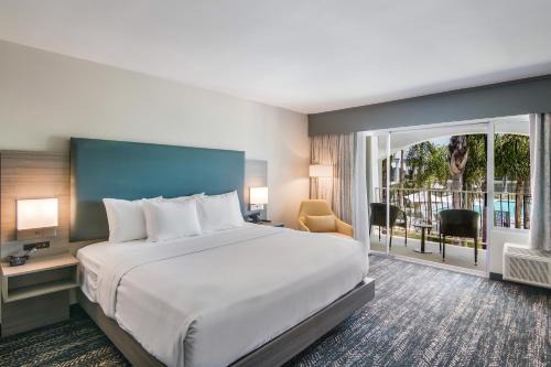 Hourglass Hotel, Trademark Collection by Wyndham