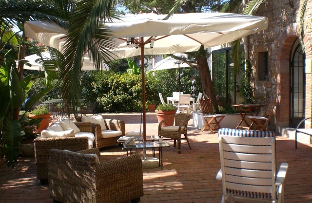 House "Alla Flora" romantic country house a few minutes from the sea