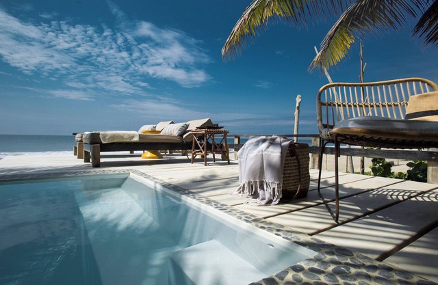 House in front of the sea