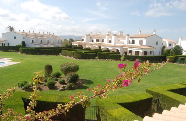 House in natural park 100m from the beach, with garden and pool, WIFI Tranquility