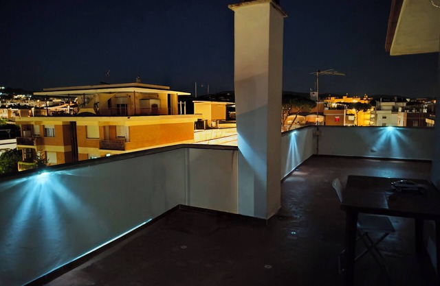 House in Santa Marinella distance 100 meters from the sea with sea view