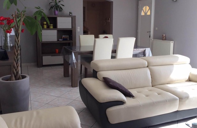 House in small village with pool, garden and 3 bedrooms