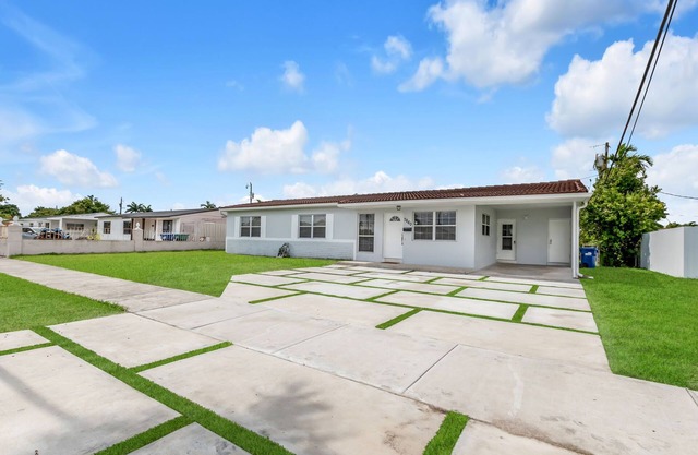 House is 15 min from anywhere. Miami Children Hospital, 8 miles MIA