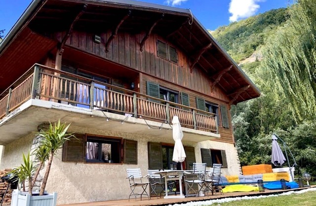 HOUSE'N ALPS
