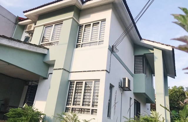 House near to Tasik Puteri Golf Resort