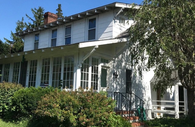 House of Classic Arts and Crafts North Fork