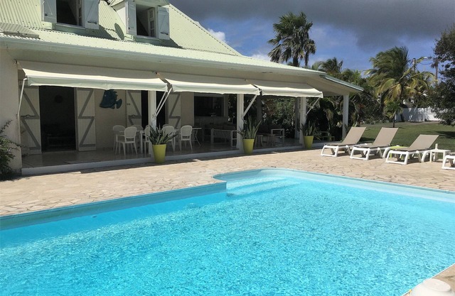 house/villa - ST FRANCOIS