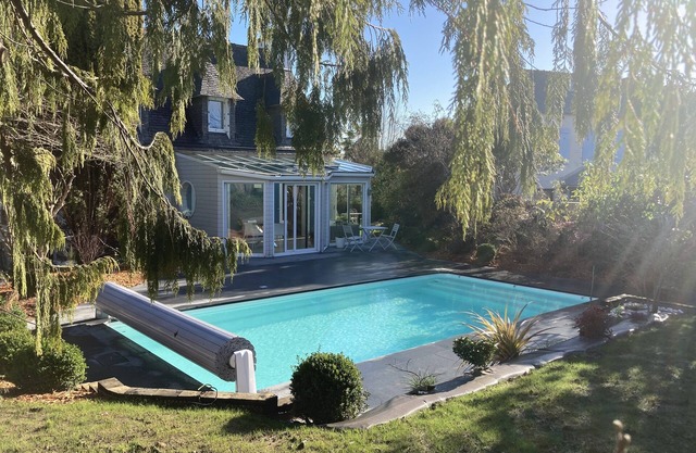 House with swimming pool perros-guirec, near beach and town center
