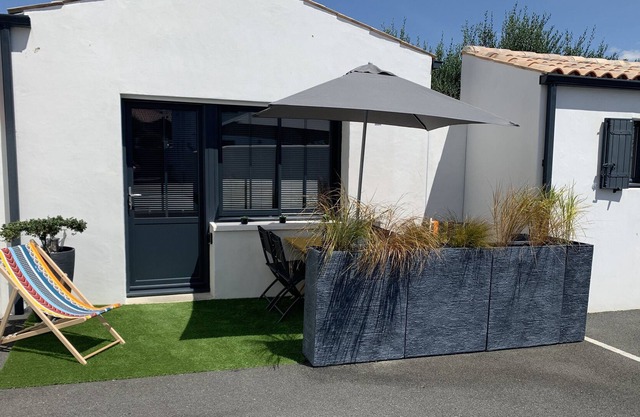 Housing Type 2 4persons La Rochelle sud