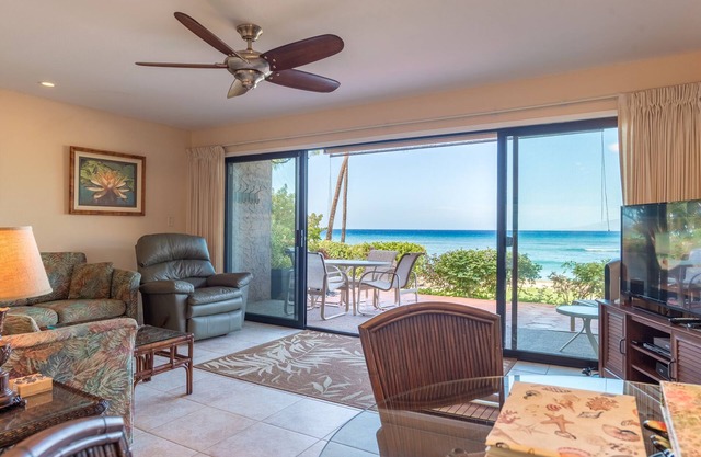 Hoyochi Nikko # 103, 1st Floor Direct Oceanfront Beauty