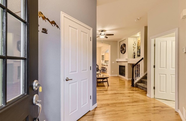 HRRW3120 Awesome home in Highlands Ranch Firelight Subdivision
