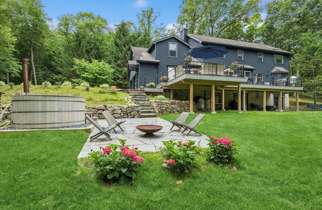 Hudson Valley Heaven | a wooded oasis with modern amenities awaits you