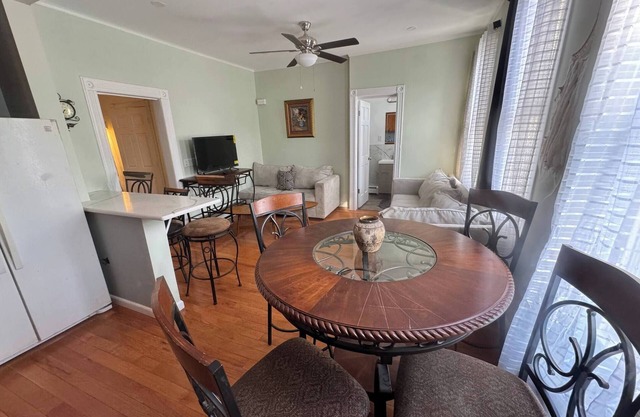 Huge 3 Bedrooms Apt 15 Minutes to NY City