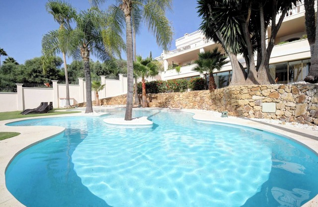 Huge Golf Villa With One Of Marbella Biggest Spas
