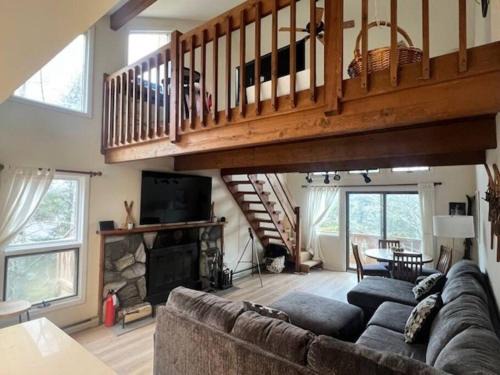 Hunter Mountain Slope Side Home