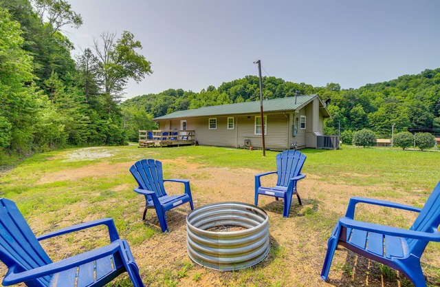 Huntsville Vacation Rental w/Fire Pit