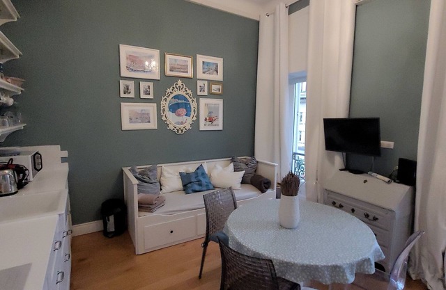 Hyper center, nice vacation apartment, Clim, 29m2