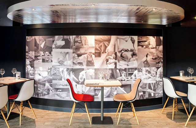 ibis Swansea