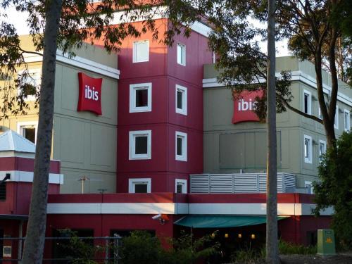 ibis Thornleigh