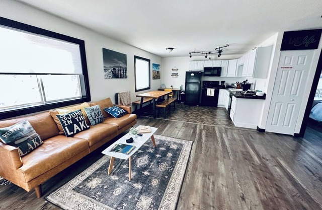 Ice Lake 2nd floor 2 bdrm condo