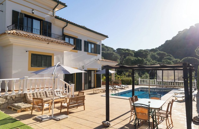 Ideal villa for families, with saltwater pool, just a few minutes from Córdoba