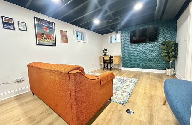 Ideal for couples, near Parks & all Downtown attractions