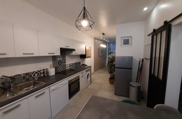 Ideal for the old town of Boulogne La Boulonnaise!