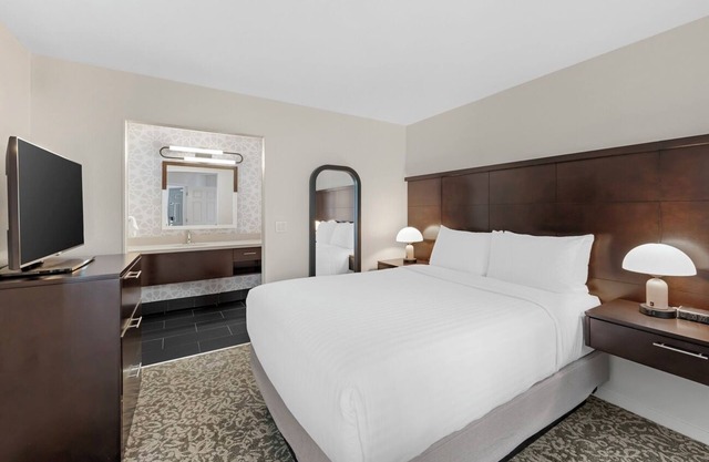 Ideal Mix of Comfort and Value! TWO Modern 2BR Suites, Pool, Free Breakfast!