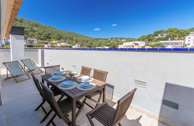 II Apartment in Tamariu beach