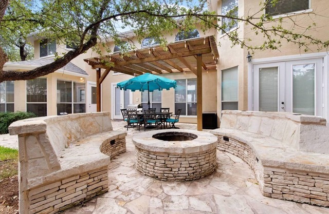 Impeccable 4-Bed Villa in San Antonio l Jacuzzi